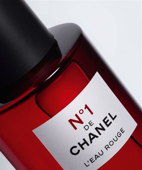 chanel water bottles|no 1 Chanel l'eau rouge.